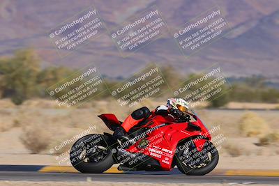 media/Dec-15-2023-Apex Assassins (Fri) [[91f19fb1c7]]/Trackday 1/Session 2 (Turn 4 Entry)/